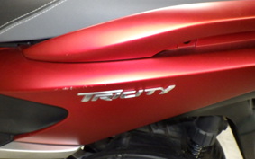 YAMAHA TRICITY 125 SE82J