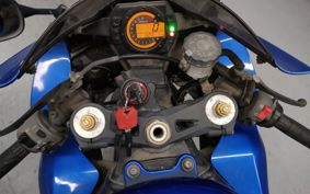 KAWASAKI ZX 10 NINJA R 2004 ZXT00C