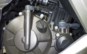 SUZUKI ｼﾞｸｻｰ250SF 2004