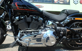 HARLEY FXBR 2023 YEZ