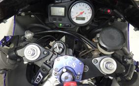 YAMAHA YZF-R6 2002