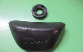 YAMAHA T-MAX 500 2004 SJ04J