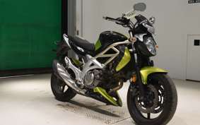 SUZUKI GLADIUS 650 2010