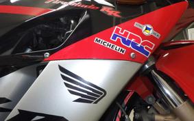 HONDA CBR1000RR 2005 SC57