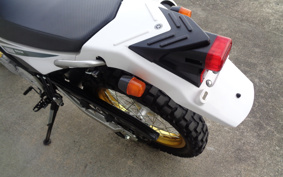 YAMAHA SEROW 250 DG17J