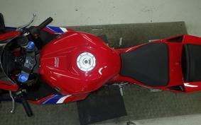 HONDA CBR600RR 2025 PC40