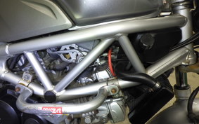 HONDA VTR 250 Gen. 2 MC33