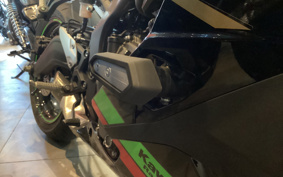 KAWASAKI NINJA ZX-25R KRT ED ZX250E