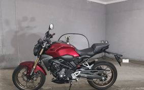 HONDA CB250R MC52