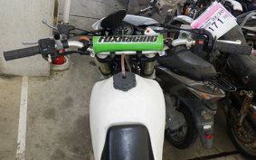 SUZUKI DR250 S SJ44A