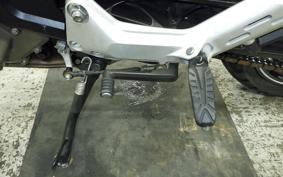 HUSQVARNA SVARTPILEN 250