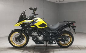 SUZUKI DL650 ( V-Strom 650 ) 2022 C733M