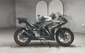 YAMAHA YZF-R25 RG10J