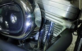 HARLEY XLH883 HUGGER 2003