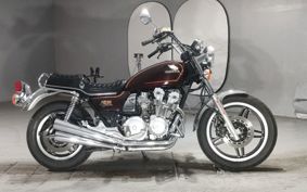 HONDA CB750 CUSTOM RC04