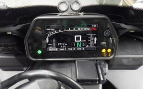 YAMAHA YZF-R1 2018