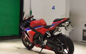 HONDA CBR600RR 2024 PC40