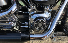 HARLEY FXSB BREAKOUT 2013 BF5