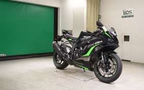 KAWASAKI NINJA ZX-6R A 2026 ZX636J