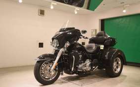HARLEY FLHTCU TG 1870 2019