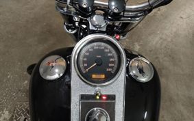 HARLEY FLSTF 1450 2004 BMY