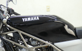 YAMAHA SDR200 2TV
