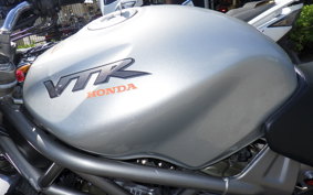 HONDA VTR 250 1997 MC33