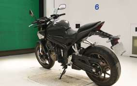 HONDA CB650R E-Clutch 2025 RH17