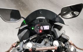 YAMAHA YZF-R25 RG10J