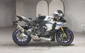 YAMAHA YZF-R1 M 2015 RN40