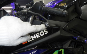 YAMAHA YZF-R15 2013
