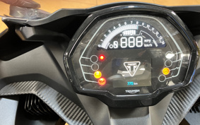 TRIUMPH DAYTONA 660 2024 LGL23U