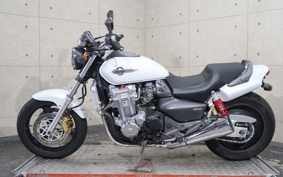 HONDA X4LD 2001 SC38