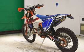 KTM 250 EXC TPI SIXDAYS 2022