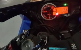 SUZUKI GSX-R750 C4111