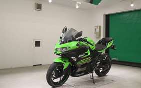 KAWASAKI NINJA 400 2018