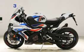 BMW M1000RR 2025