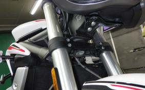 TRIUMPH STREET TRIPLE S 2021