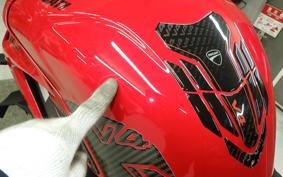 DUCATI STREETFIGHTER V4 S 2024