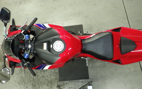 HONDA CBR600RR PC40