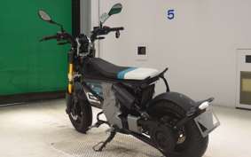 BMW CE02