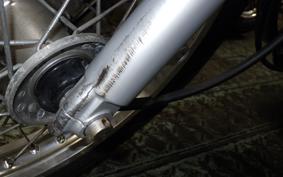 YAMAHA SR400 Gen.3 2003 RH01J