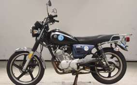 YAMAHA YB125SP 2005