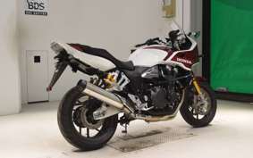 HONDA CB1300SB SUPER BOLDOR SP 2025 SC54
