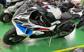 BMW S1000RR M 2026 0P21