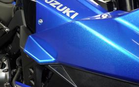 SUZUKI GSX-8R 2024 EM1AA