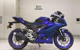YAMAHA YZF-R15 2021