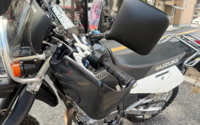 SUZUKI DJEBEL250XC SJ45A