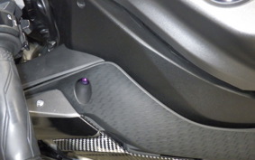 YAMAHA YZF-R1 S 2019
