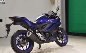 YAMAHA YZF-R25